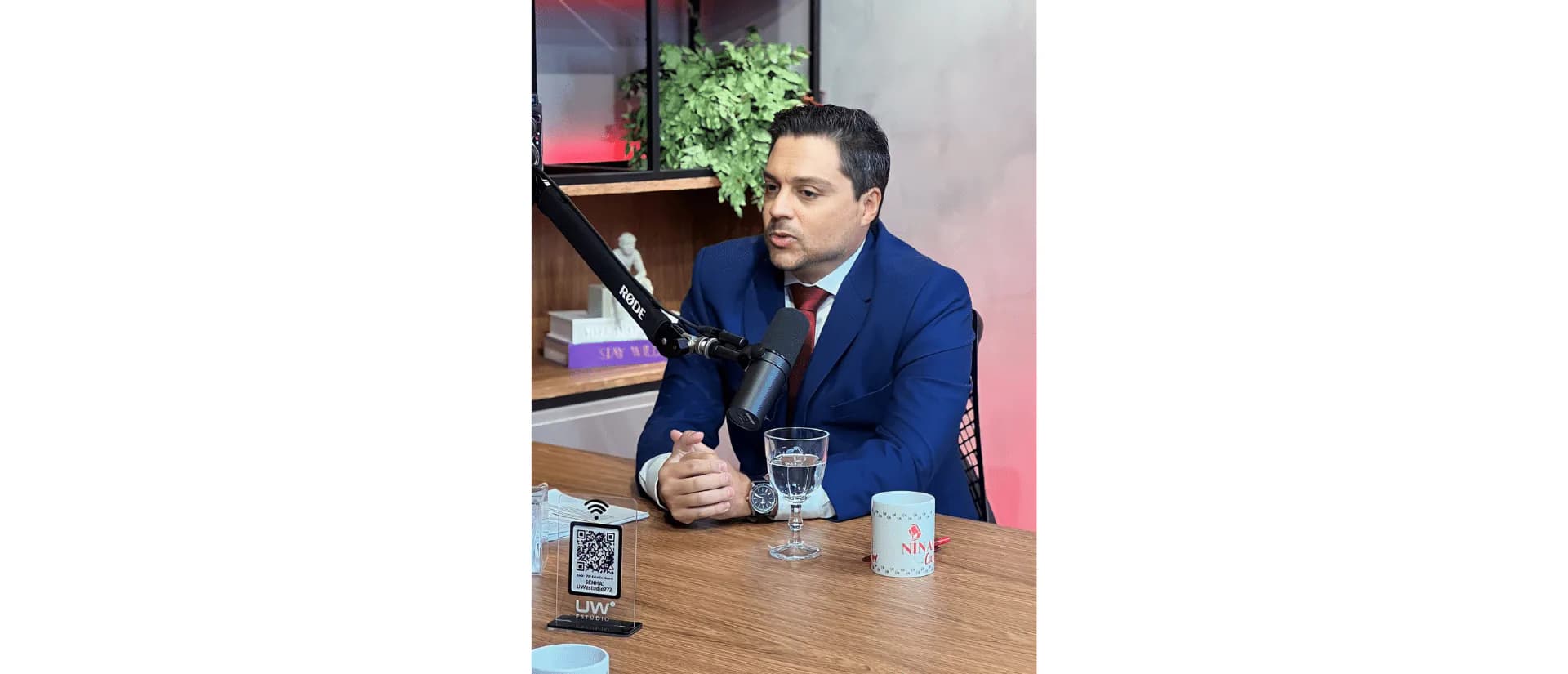 Capa do artigo sobre a participação no podcast Ninalicast
